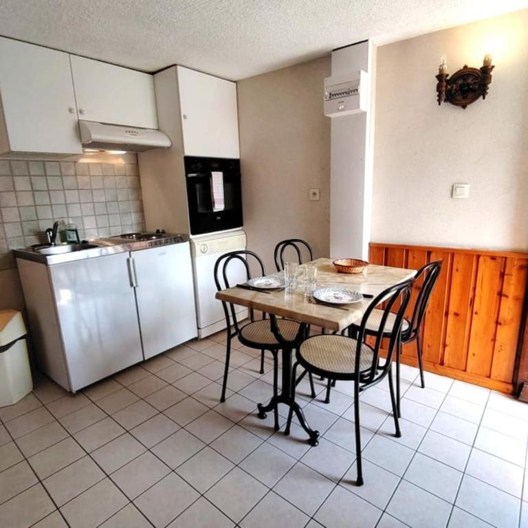 Les Oulles 12 - WIFI - Terrasse - Piscine - Appartement - 4