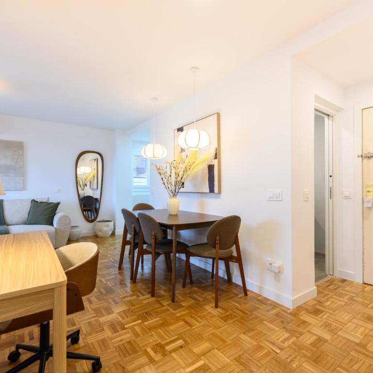 MOS34D7E - Amplio y elegante piso de dos dormitorios con terraza en Madrid - Alquiler temporal - Two-Bedroom Apartment - 31