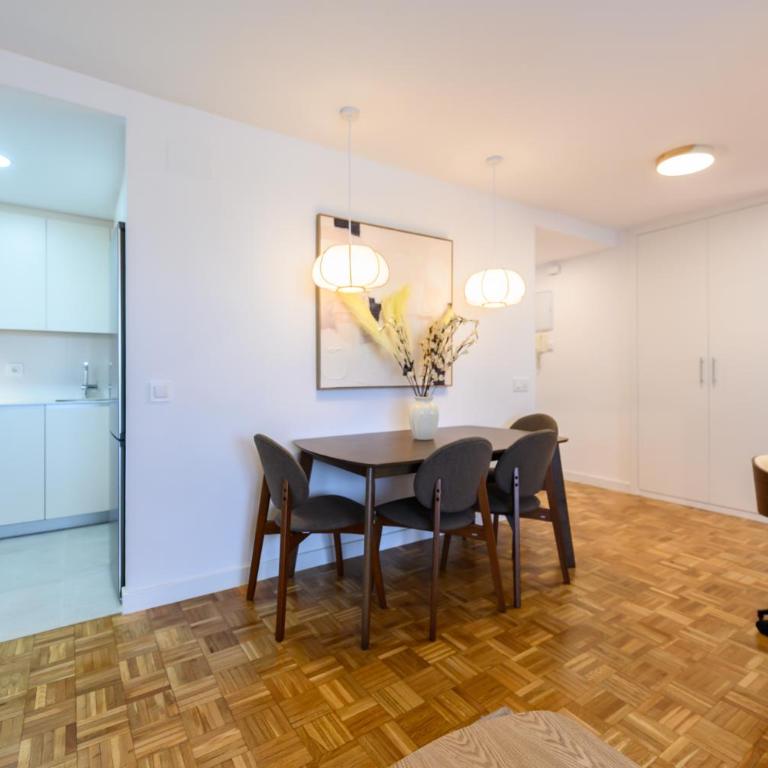 MOS34D7E - Amplio y elegante piso de dos dormitorios con terraza en Madrid - Alquiler temporal - Two-Bedroom Apartment - 32