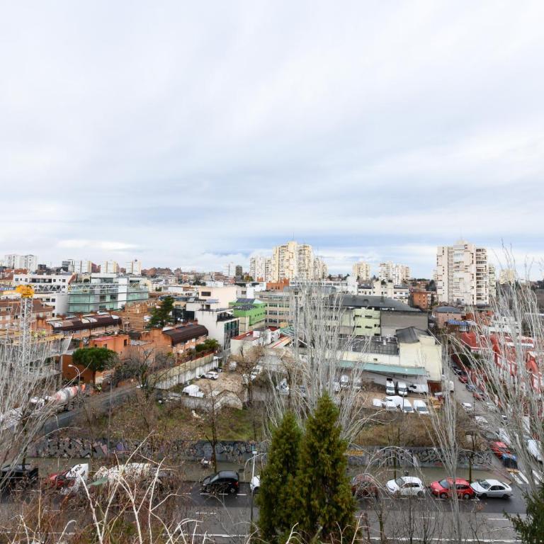 MOS34D7E - Amplio y elegante piso de dos dormitorios con terraza en Madrid - Alquiler temporal - Two-Bedroom Apartment - 47