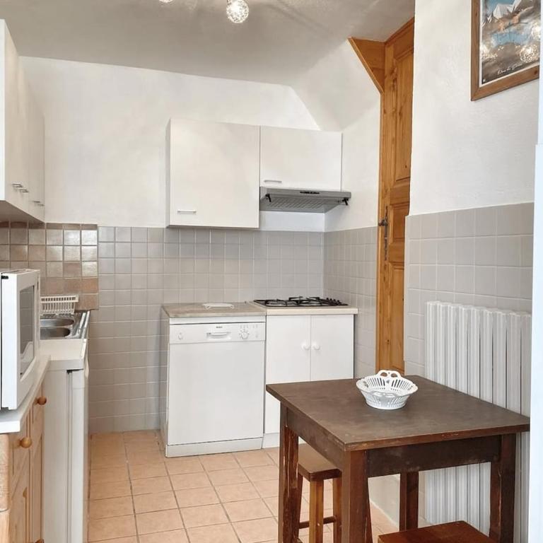 Les Oulles 12 BIS - WIFI - Terrasse - Piscine - Appartement - 10