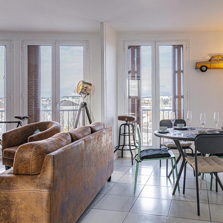 Au cinquième Jolie T3 proche Gare D'Orléans - Two-Bedroom Apartment - 7