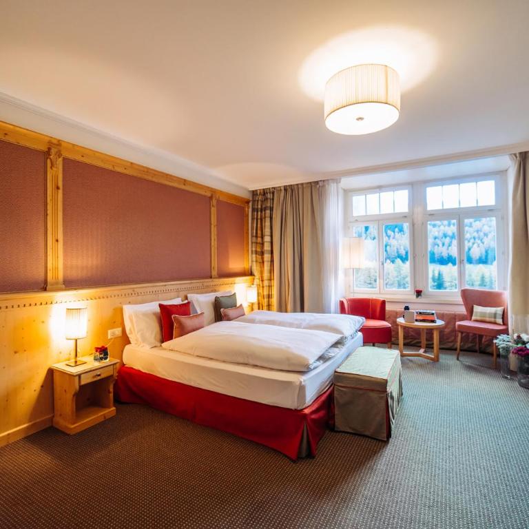 Schloss Hotel & Spa Pontresina - Superior Dreibettzimmer mit Zugang zum Spa - 13