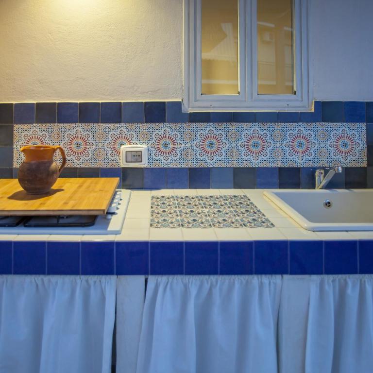 Case degli Avi, camere nel Borgo marinaro - Maison 1 Chambre - 29