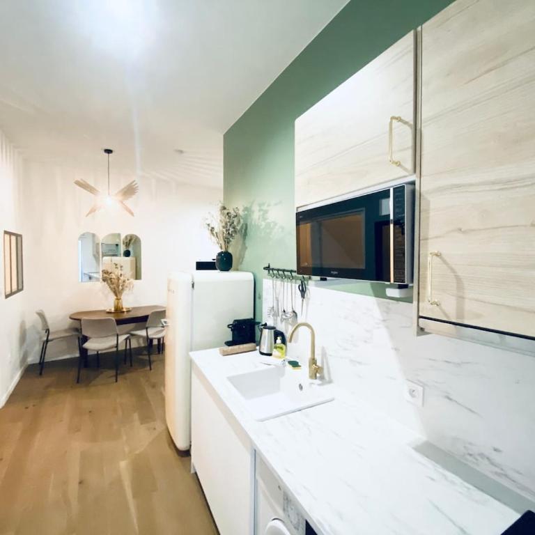 Charité 1 - 2 Bedrooms - Place Bellecour - Apartment mit 2 Schlafzimmern - 3