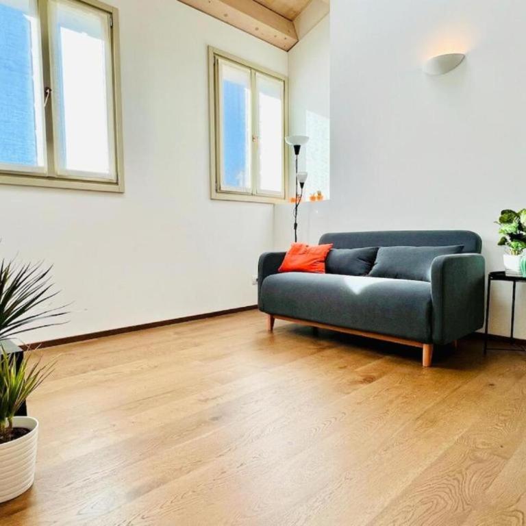 Riccati Loft, Historic Center Apartment, 2BR 2BA Lift - Two-Bedroom Apartment with City View - 12