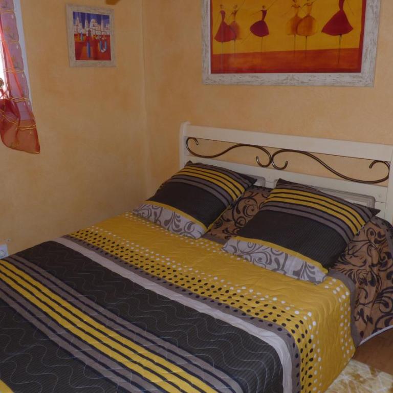 Maison T4 climatisée, meublée de tourisme 2*,6 couchages, St Pierre la mer - Maison de Vacances 3 Chambres - 13
