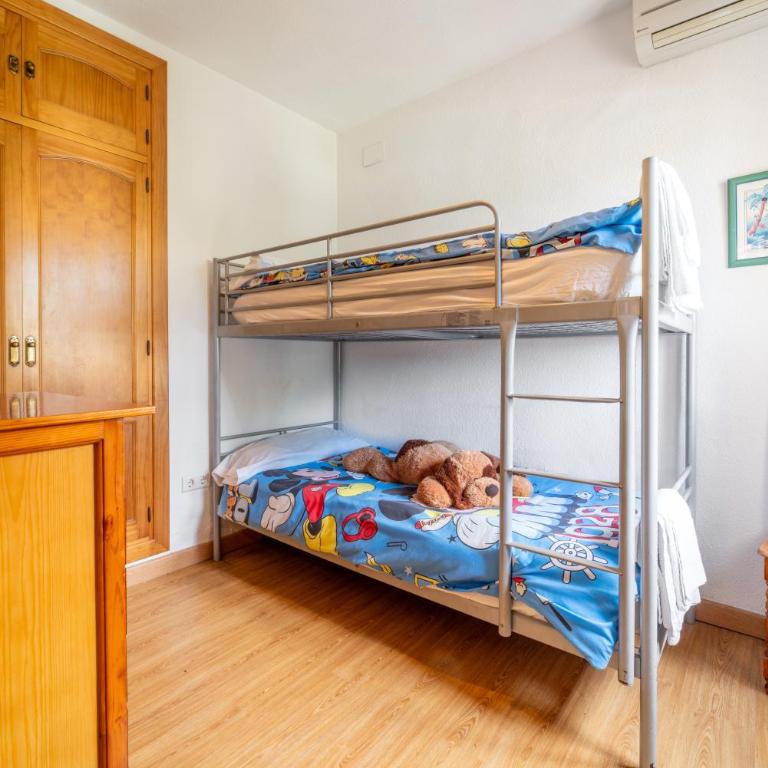 Casa de los Limones by Michael FAMILY VILLA NEAR PUERTO MARINA - Five-Bedroom House - 99