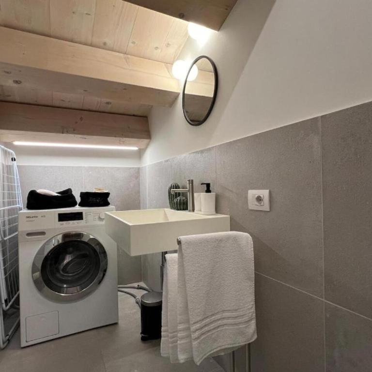 Riccati Loft, Historic Center Apartment, 2BR 2BA Lift - Two-Bedroom Apartment with City View - 25