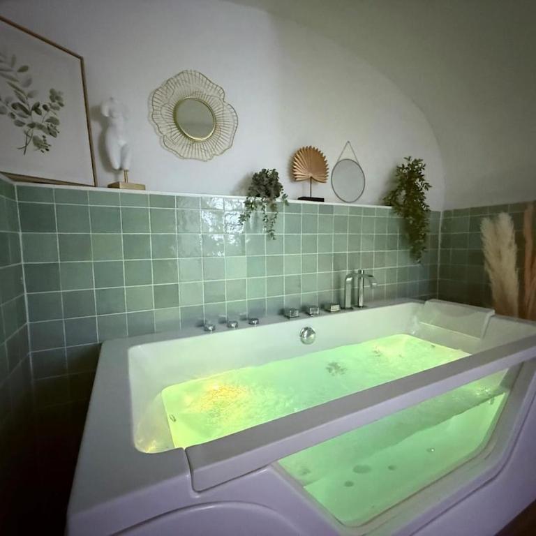 Charité 3 - Love Room Spa - Place Bellecour - Appartement 1 Chambre - 1