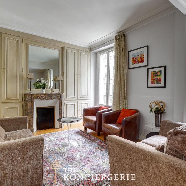 Prestige parisien proche de lArc de Triomphe - Appartement - 1