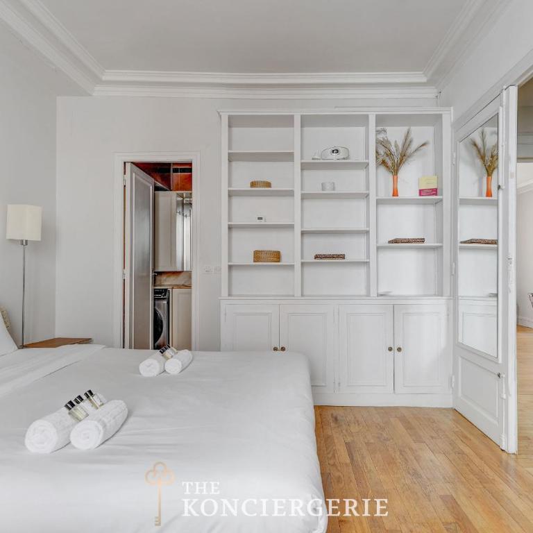 Prestige parisien proche de lArc de Triomphe - Appartement - 5