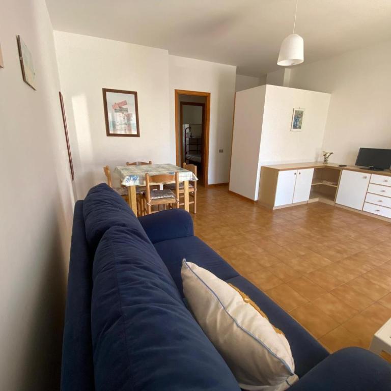 M270 - Marcelli, trilocale con portico a 100mt dal mare - Appartamento con 2 Camere da Letto - 6