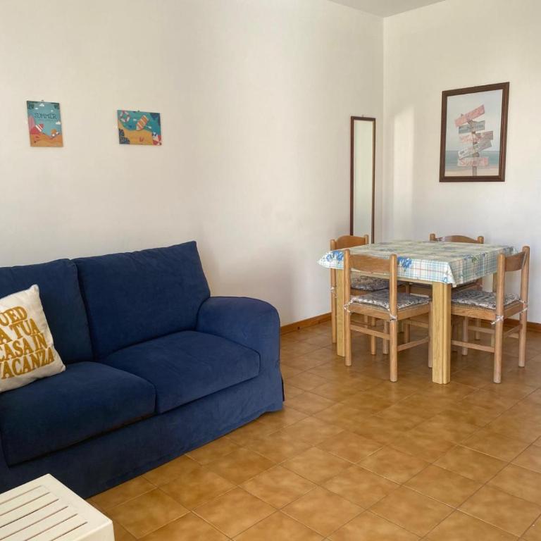 M270 - Marcelli, trilocale con portico a 100mt dal mare - Appartamento con 2 Camere da Letto - 4