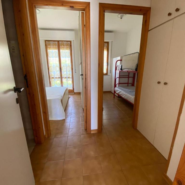 M270 - Marcelli, trilocale con portico a 100mt dal mare - Appartamento con 2 Camere da Letto - 13