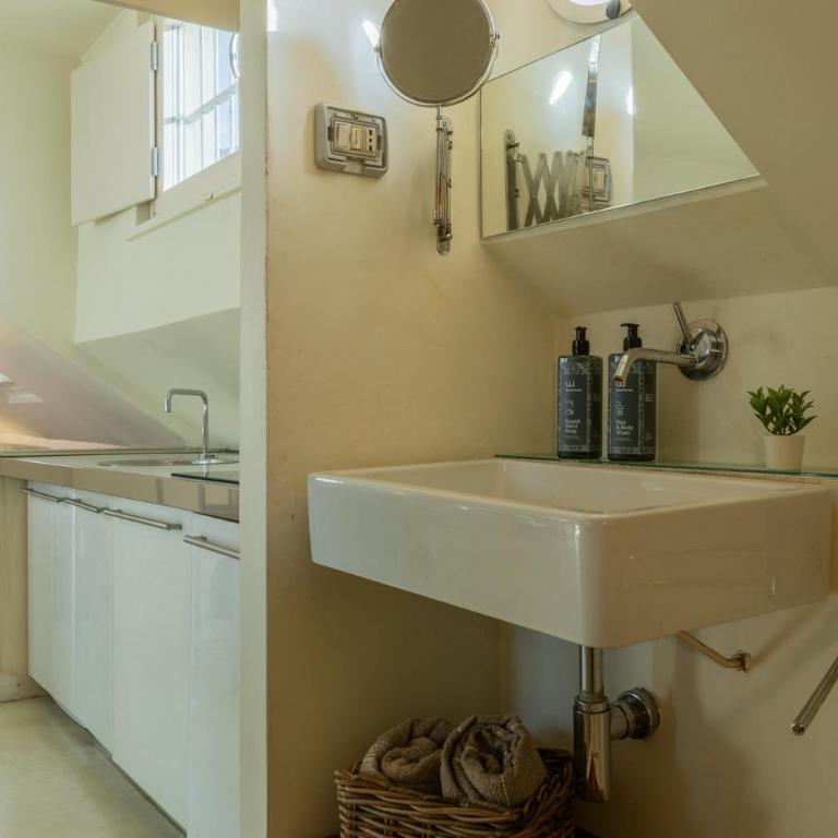 Charming Attic Bonsignore by Wonderful Italy - Apartment - 24