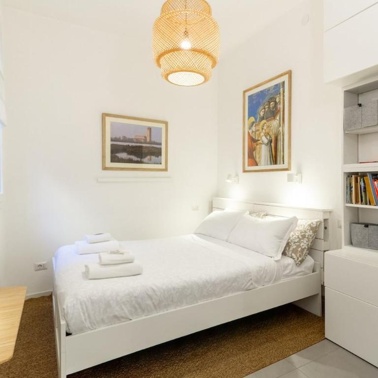Courtyard Flat near University & Center in Padua - One-Bedroom Apartment - 2