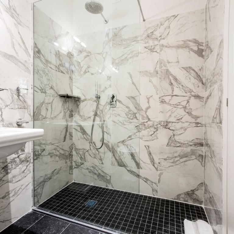 7Florence - Junior Suite - 6