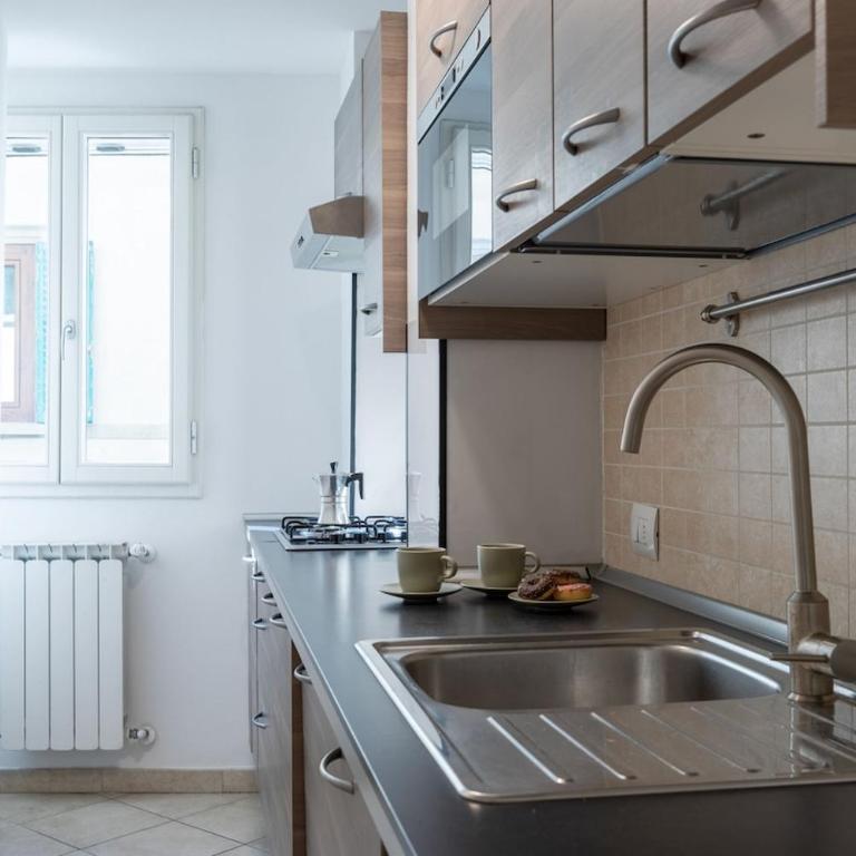 Apartment in central Florence - Appartamento con 1 Camera da Letto - 2