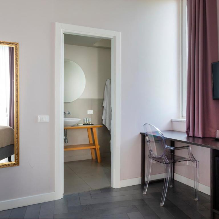 Villa Masetta - Luxury Suites - Camera Matrimoniale Deluxe con Balcone - 7