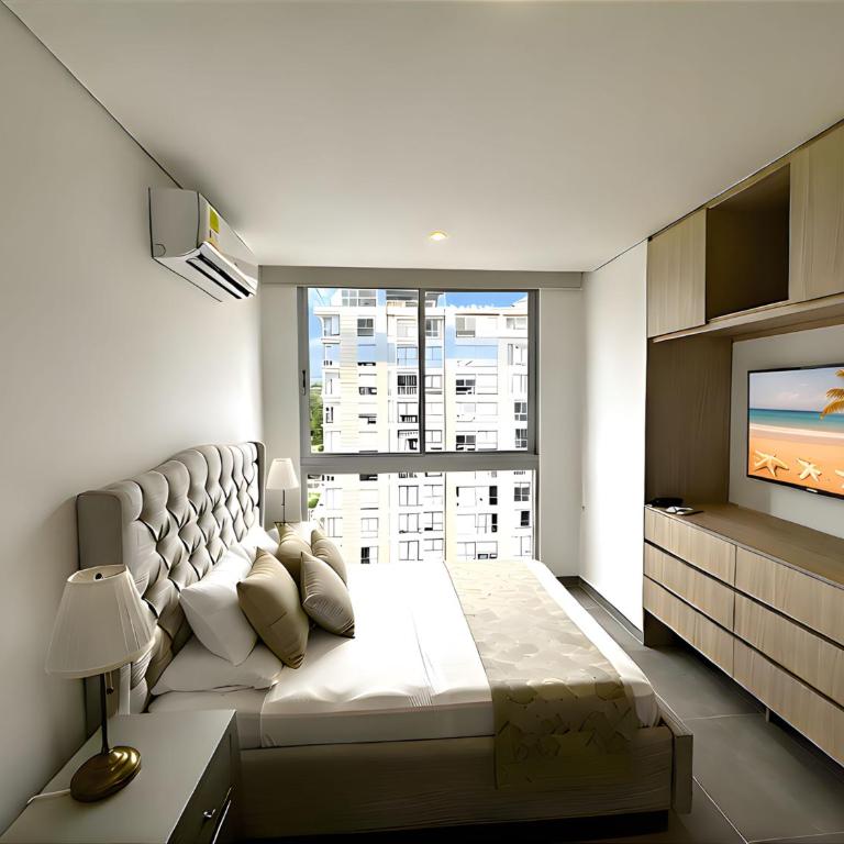 Salguero Sunset Apartments – Near the Sea by SOHO - Three-Bedroom Apartment with Sea View - 5