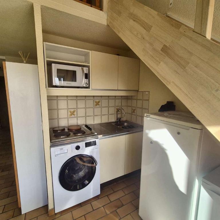 CO030-061 Appart 2 pièces-Mezzanine - 4 personnes - Port Cogolin - Appartamento con 1 Camera da Letto - 6