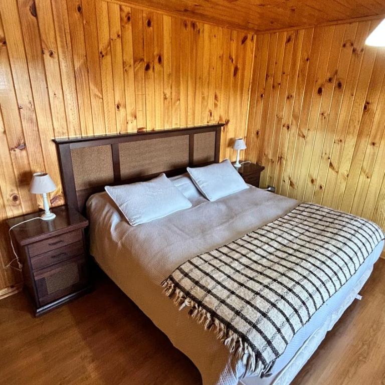 Hostal Tregualemu - Double Room with Balcony - 1