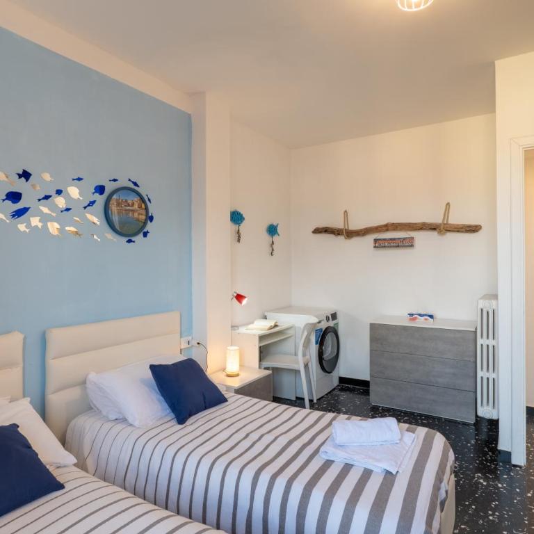 L'Attico sul Porto, Sea View, Wide Terrace, Imperia Center - Appartamento con 2 Camere da Letto, Terrazza e Vista Mare - 18