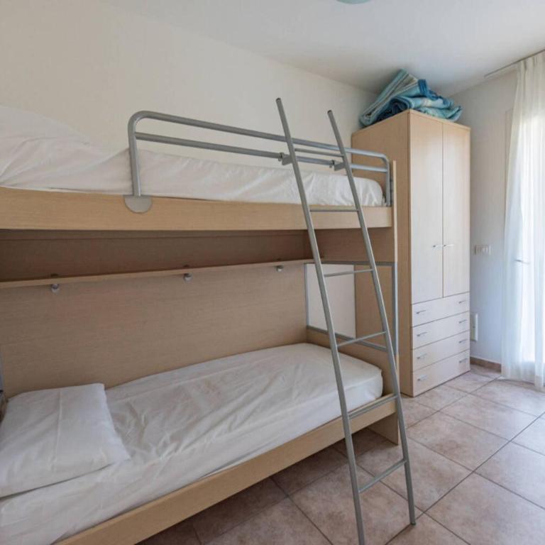 Comfortable family apartment with swimming pool - Appartamento - 8