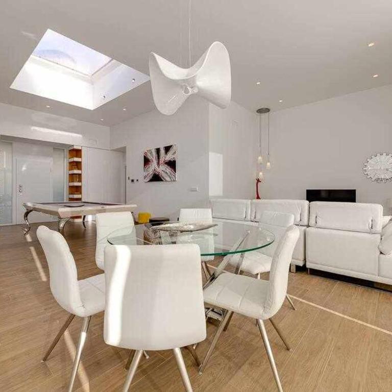 Preciosa villa con piscina climatizda, las Colinas - Villa con piscina privada - 18