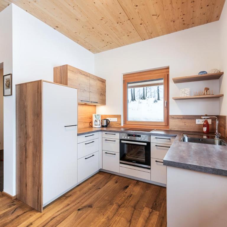 Chalet Modriach - Private Sauna & Whirlpool - Superior Chalet - 5