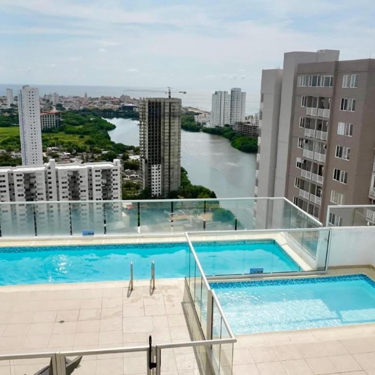Aqualina 209 y 512 - Three-Bedroom Apartment - 2