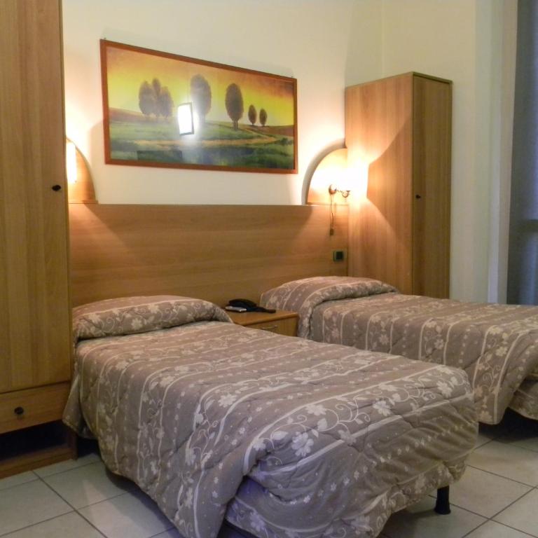 Hotel Eden - Twin Room - 2