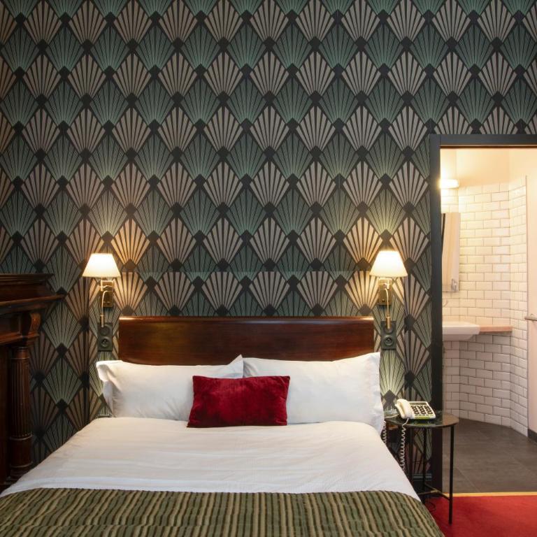 Hôtel Langlois - Chambre Double - Accessible aux Personnes à Mobilité Réduite - RDC côté rue - 5