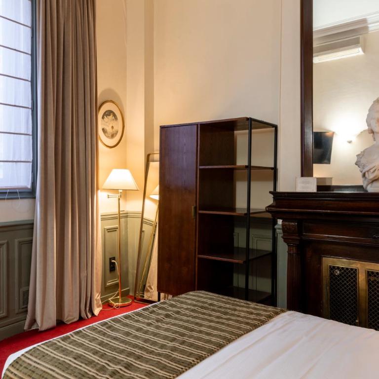 Hôtel Langlois - Chambre Double - Accessible aux Personnes à Mobilité Réduite - RDC côté rue - 7
