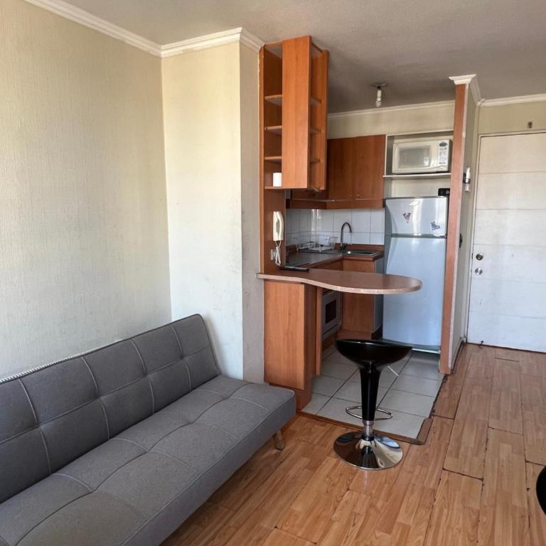 Departamento completo Av Vicuña cercano al Barrio Italia - One-Bedroom Apartment - 3