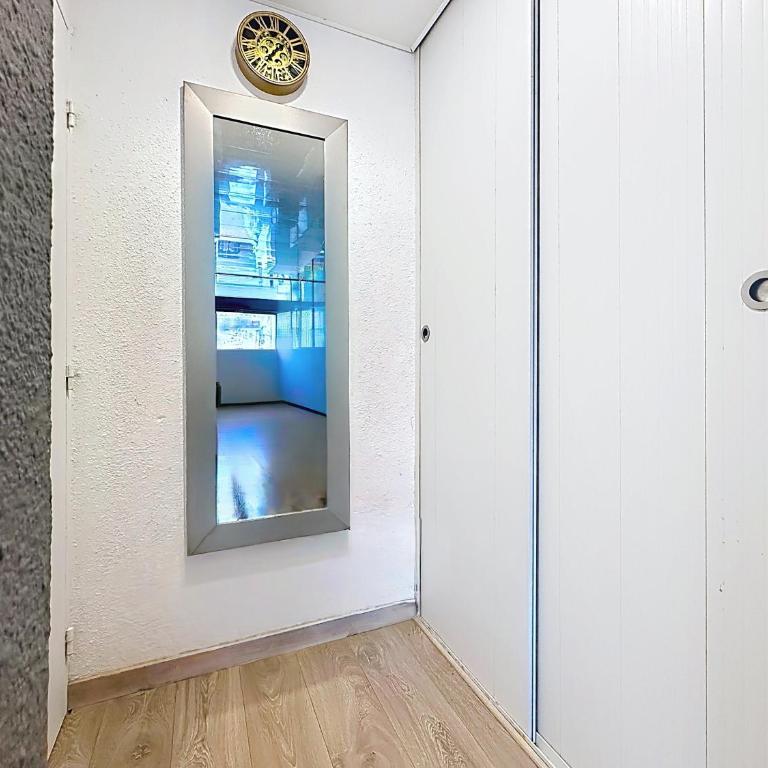 Studio le Venus Light 17 avec terrasse au village naturiste Port Venus - Appartement - Rez-de-Chaussée - 6
