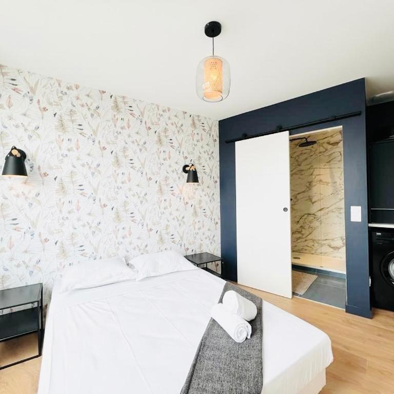 Diebold 2 - 1 Bedroom - Gare de Vaise - One-Bedroom Apartment - 7