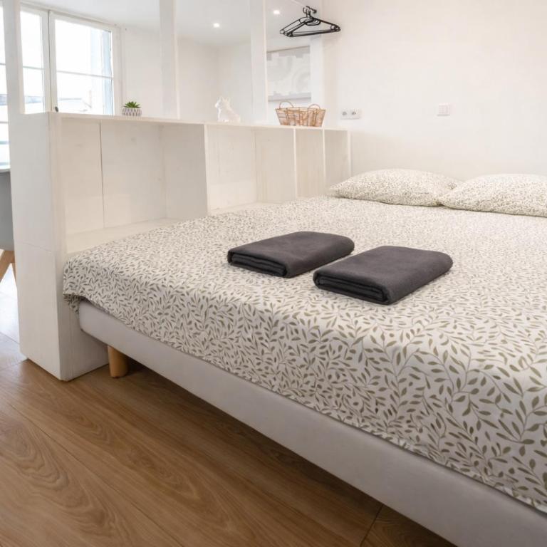 Le Avena - Centre Ville - Calme - Cour - Appartement 1 Chambre - 10