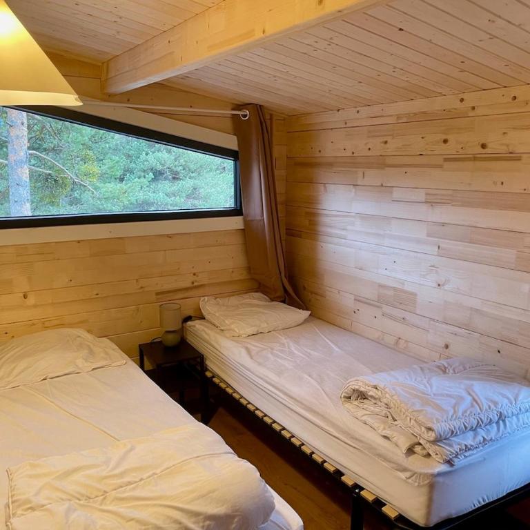 Chalet neuf proche des stations de ski - Chalet 3 Chambres - 13
