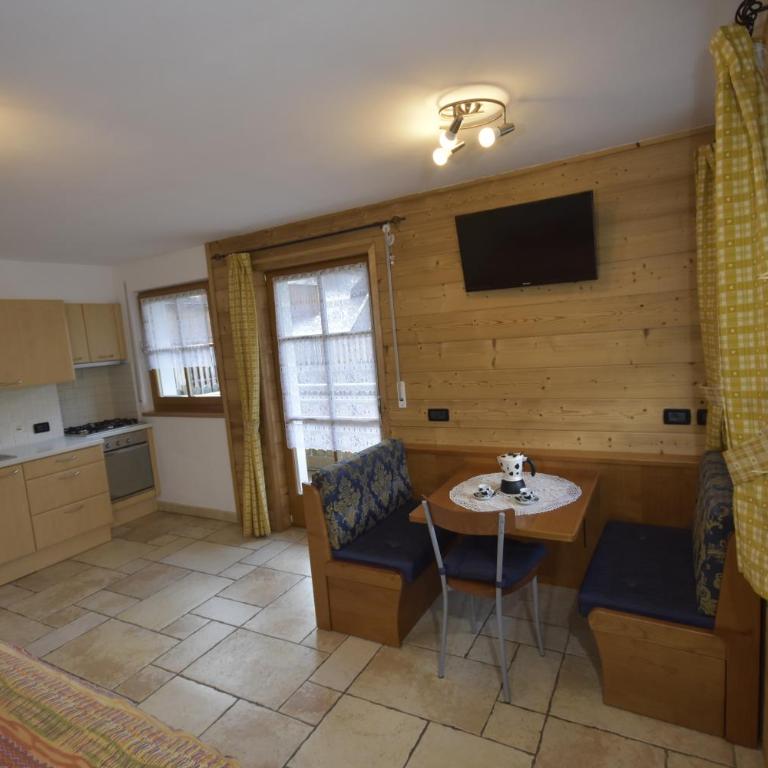 Chalet alla Cascata - Studio - 11