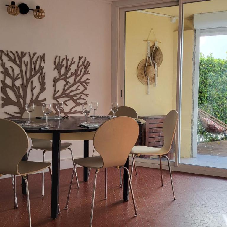 Vue mer, proche plages, 5 adultes 1 enfant - Appartement - 4