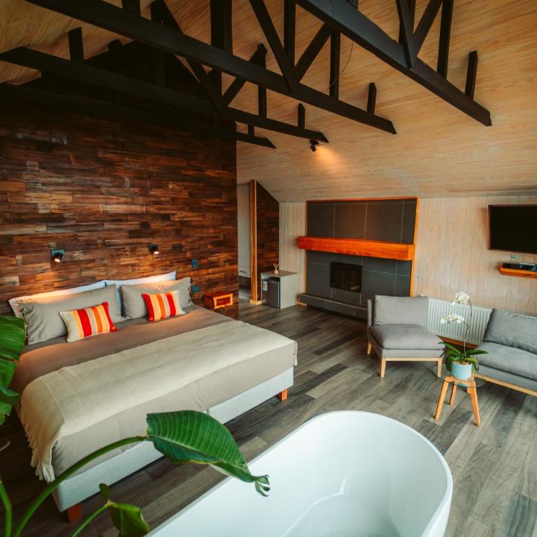 Tungulú - Hotel Boutique & Cabañas - Deluxe Double Room with Bath - 3
