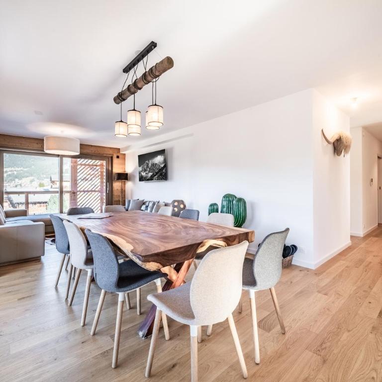 Apartment Gabelac Châtel - by EMERALD STAY - Three-Bedroom Apartment - 13