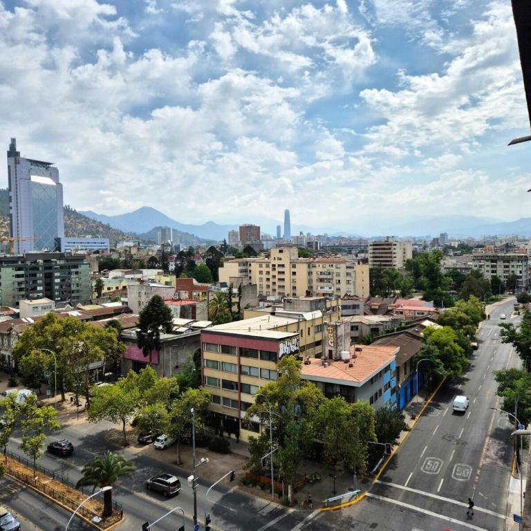 Vista a Cerro San Cristobal - Cama King y AC - Céntrico - One-Bedroom Apartment with City View - 7