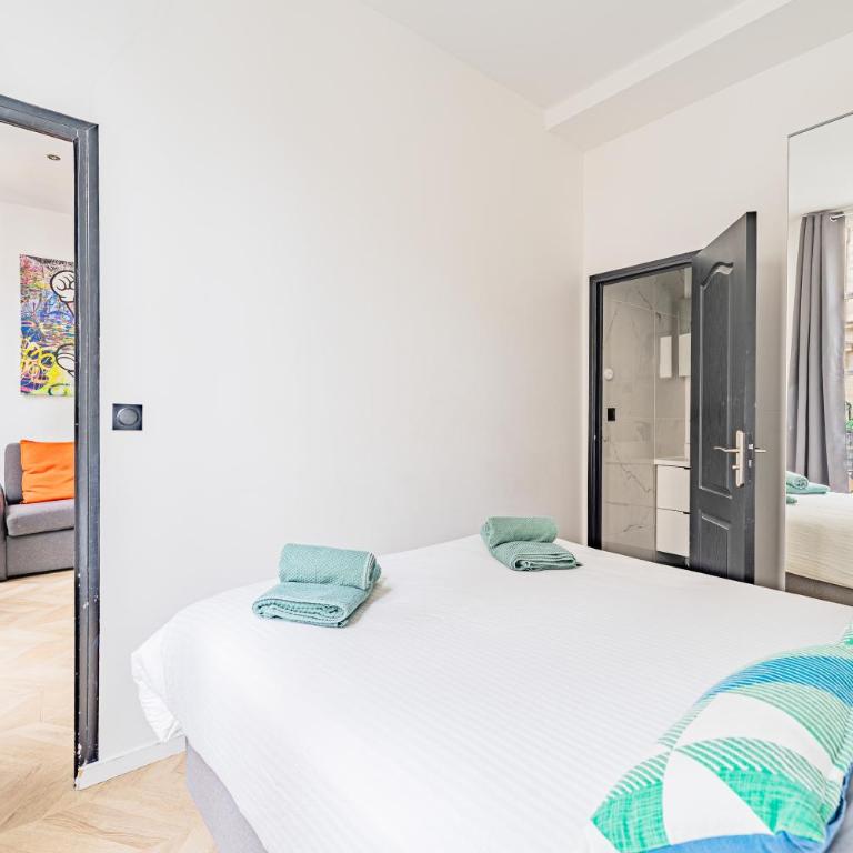 Le Marais Paris - 3 bedrooms, 2 Bathrooms, 2WC - Three-Bedroom Apartment - 12