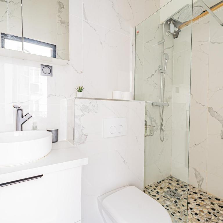 Le Marais Paris - 3 bedrooms, 2 Bathrooms, 2WC - Three-Bedroom Apartment - 7