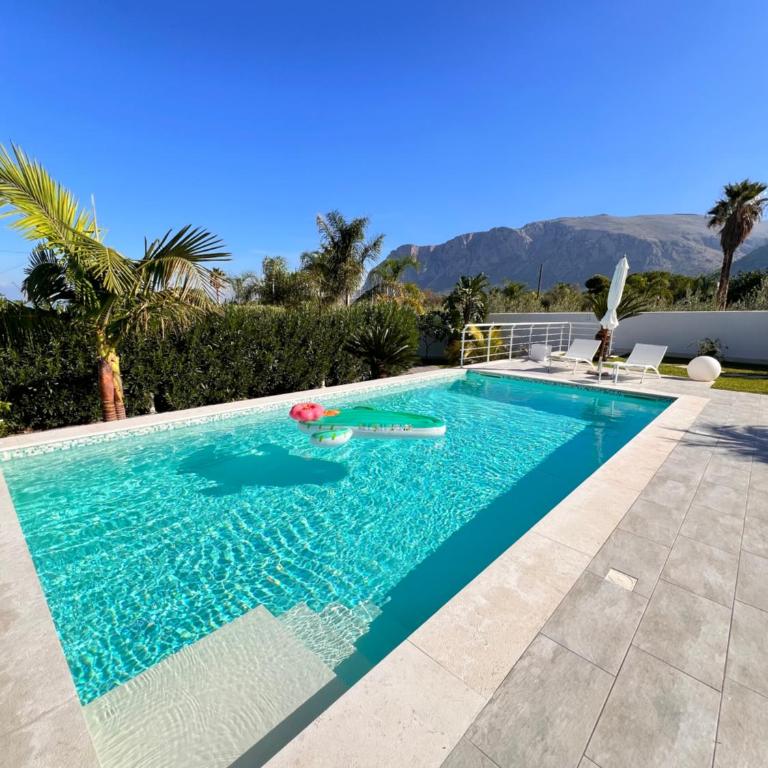 Golden Holiday Villas Private Pools in Sicily - Villa con Piscina Privata - 3