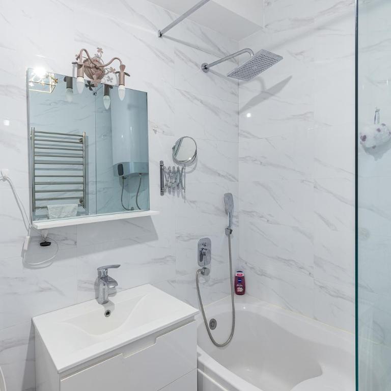 Sunny Side Wellness Resort & Spa - Apartman s 1 Spavaćom Sobom, Pogledom na More i Terasom - 15
