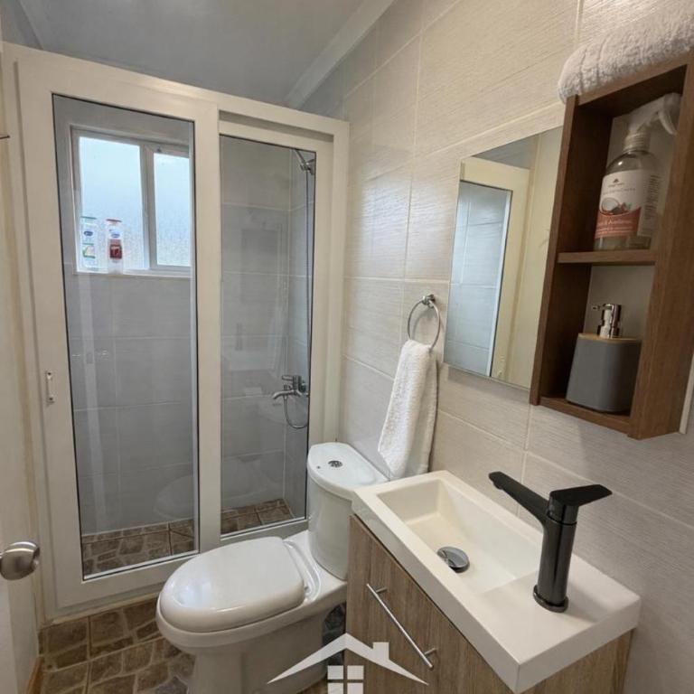 Casa Tony Natales - Two-Bedroom House - 7